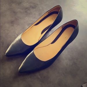 CoLe Haan Vesta Pump - marine blue leather, sz 8